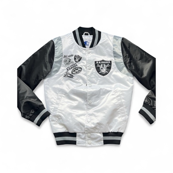 Starter Las Vegas Raiders
Traditional Snap Down
Jacket Black and White - Picture 1 of 6